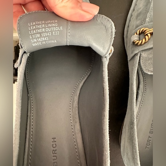 almost new Toryburch shoe - Picture 6 of 6